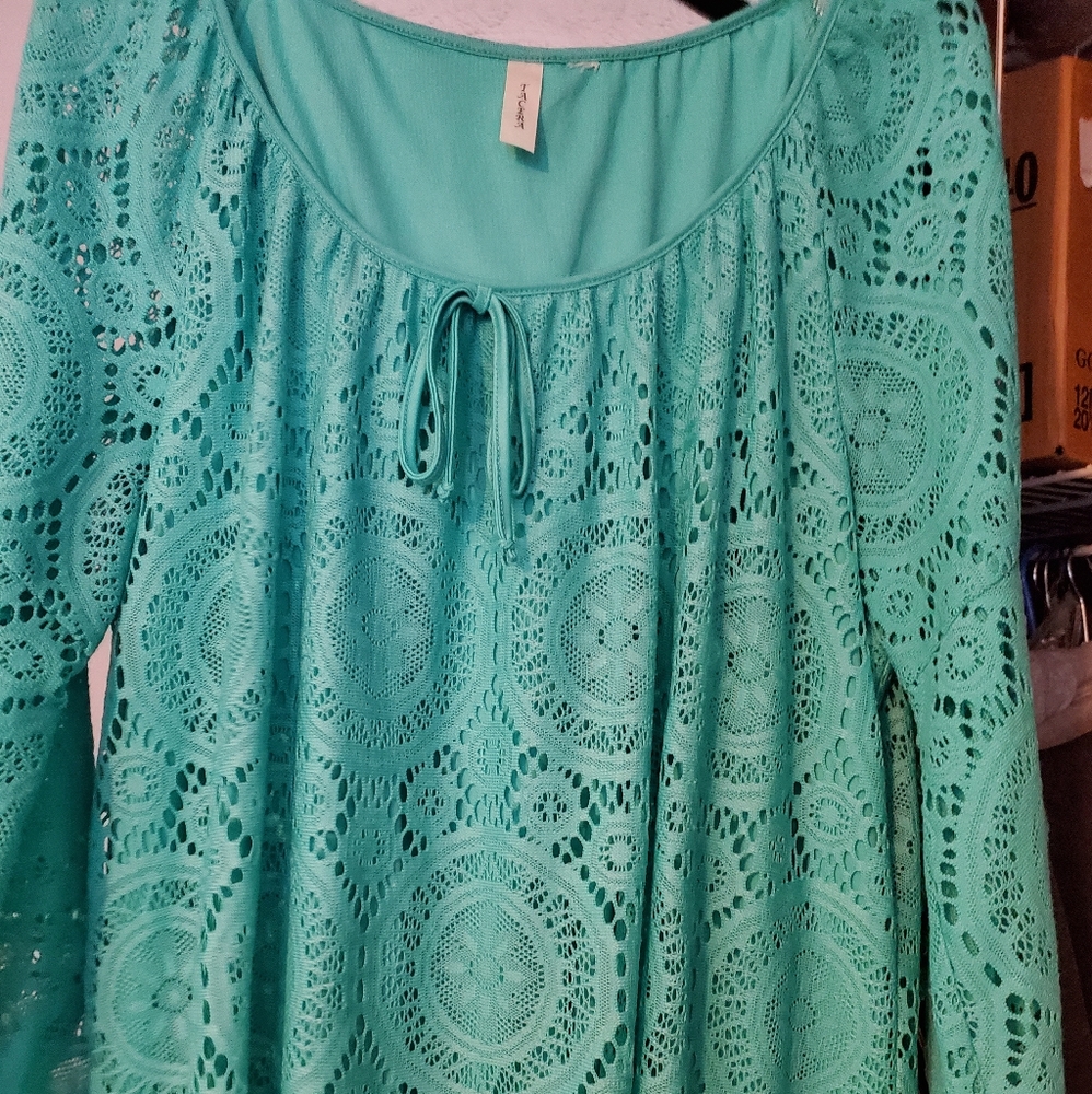 EUC lacy blouse
